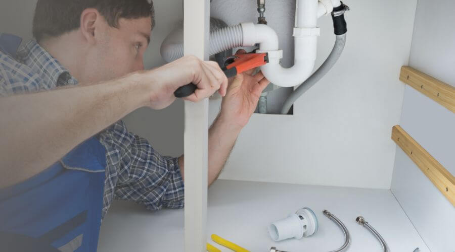 Professional bathroom faucet installation in Santa Cruz, NM